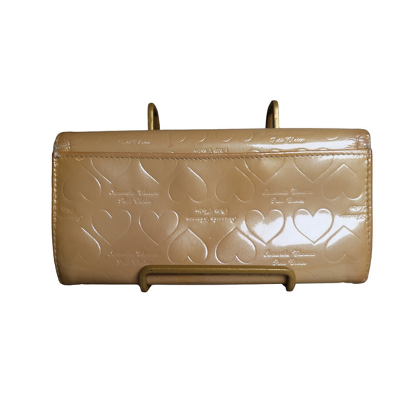 Samantha Thavasa Long Wallet Beige Patent Leather, Heart Ingrained Gold Hardware - Picture 2 of 11